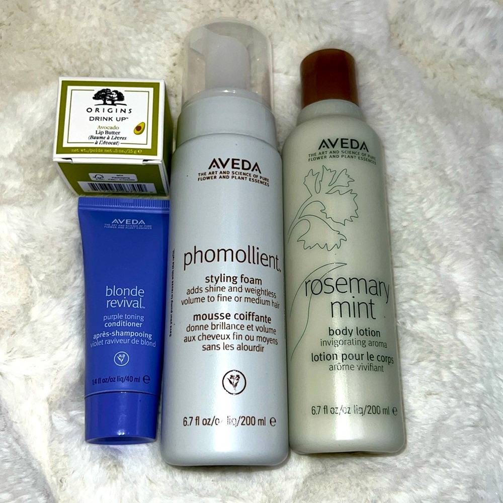 New without box Bundle set includes 3 full size and one travel size
